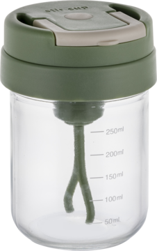 Zielony kubek do mieszania "stir cup" ze szklanym słoikiem 250ml, z miarką i wewnętrznym mieszadłem, widok z przodu.