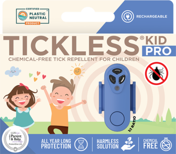 Tickless Kid Pro, niebieski, ładowalny ultradźwiękowy odstraszacz kleszczy dla dzieci, z uśmiechniętymi dziećmi w tle.