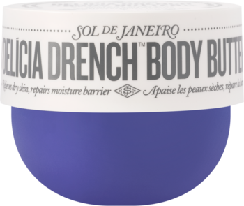 Biało-fioletowy Sol de Janeiro Delicia Drench Body Butter, zbliżenie na etykietę i tekst 'repairs moisture barrier'.
