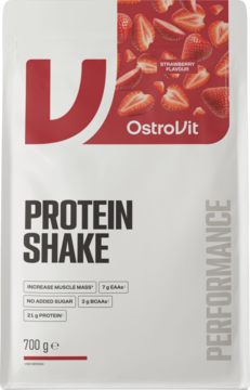 Biało-czerwona torebka OstroVit Protein Shake truskawkowy 700g, widok z przodu. Zawiera 21g białka, bez cukru.