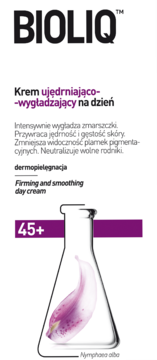 BIOLIQ Krem ujędrniająco-wygładzający na dzień 45+, białe opakowanie z grafiką fiolki i lilią wodną.