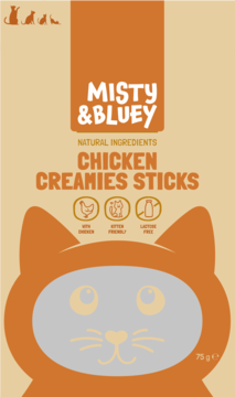 Beżowe opakowanie przysmaków Misty & Bluey Chicken Creamies Sticks dla kota, z rysunkiem kociej głowy, widok z przodu.