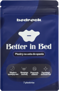 Ciemnoniebieskie opakowanie plastrów na usta do spania Better in Bed, z białymi napisami i grafiką ust. Widok z przodu.