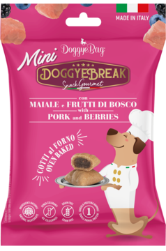 Różowe opakowanie DOGGYEBREAK Mini dla psa, pieczone przekąski z wieprzowiny i jagód, z psem kucharzem, widok z przodu.