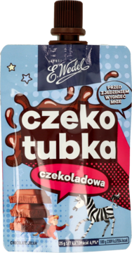 E. Wedel czekotubka czekoladowa w jasnoniebieskiej saszetce z grafiką czekolady i zwierząt, widok z przodu.