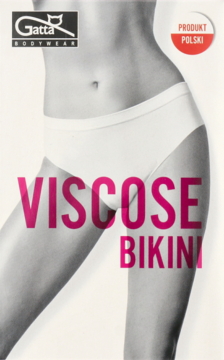 Gatta Viscose Bikini, białe majtki damskie na modelce, z różowym napisem na opakowaniu. Produkt Polski.