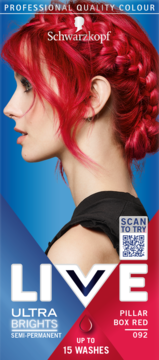 Schwarzkopf Live Ultra Brights Pillar Box Red 092, farba do włosów, kobieta z jaskrawoczerwonymi warkoczami, widok z boku.