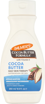 Biała butelka balsamu Palmer's Cocoa Butter z witaminą E, widok z przodu, niebieska etykieta z ziarnami kakaowca.