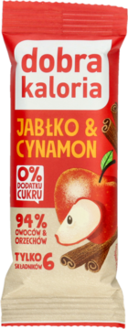 Dobra Kaloria baton Jabłko & Cynamon, czerwone opakowanie z jabłkiem i cynamonem, 0% cukru, widok z przodu.
