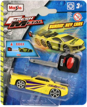 Żółte metalowe auto Maisto Fresh Metal "Slayer 2" z wyrzutnią kluczykową w opakowaniu blister.