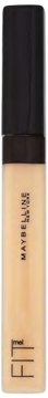 Maybelline Fit Me korektor w beżowej butelce z czarną nakrętką, widok z przodu. Dopasowuje się do koloru i struktury skóry.