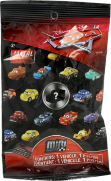 Czarne opakowanie-niespodzianka Disney Pixar Cars Mini Racers z metalowymi autkami, samolotem i napisem METAL.