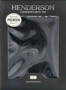 Czarne bokserki męskie Henderson w eleganckim pudełku z przezroczystym oknem, widoczną metką Premium Quality.