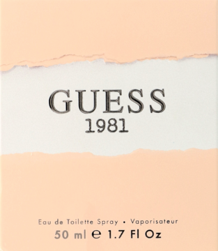 Opakowanie Guess 1981 Eau de Toilette, kremowe z brzoskwiniowymi rozerwanymi fragmentami, widok z przodu, 50ml.