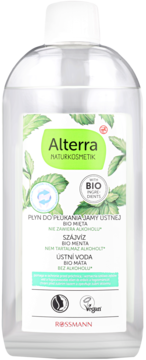 Alterra Naturkosmetik płyn do płukania jamy ustnej Bio Mięta, przezroczysta butelka z miętą, widok z przodu.