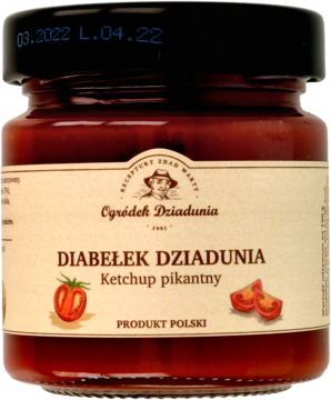Pikantny ketchup Dziadunia Diabełek w szklanym słoiku z beżową etykietą i grafiką pomidorów, widok z przodu.