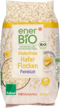 Biała torebka enerBiO Bezglutenowe Płatki Owsiane Feinblatt 500g, z logo Bio, widok z przodu.