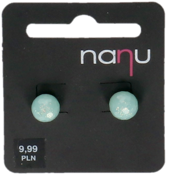 Kolczyki kulki, pastelowe niebieskie z perłowym połyskiem, prezentowane na czarnej karcie Nanu, widok z przodu.