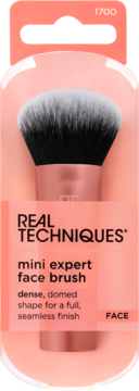 Real Techniques mini expert face brush w opakowaniu z numerem 1700, czarno-białe włosie, miedziany trzonek. Idealny do makijażu twarzy.