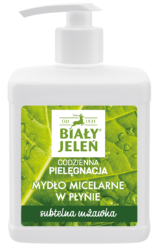Biały Jeleń Mydło micelarne w płynie Subtelna Mżawka. Biała butelka z pompką, zielona etykieta z motywem liścia.
