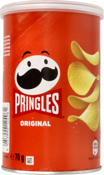 Czerwona tuba Pringles Original 70g, z logo, grafiką z wąsami i trzema unoszącymi się chipsami, widok z przodu.