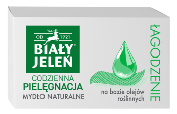 Biały Jeleń naturalne mydło do codziennej pielęgnacji, na bazie olejów roślinnych, biała kostka z zielonym logo, widok z góry.