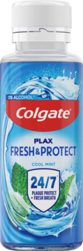 Płyn do płukania Colgate Plax Fresh & Protect Cool Mint. Bezalkoholowy, 24/7 ochrona, niebieska butelka, widok przodem.