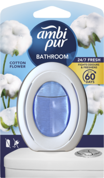 Ambi Pur Bathroom Cotton Flower odświeżacz powietrza, biały z niebieskim płynem, na tle bawełny.