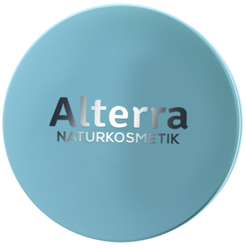 Okrągły, miętowy puder w kompakcie Alterra Naturkosmetik z widocznym srebrnym logo na wieczku, ujęcie z góry.