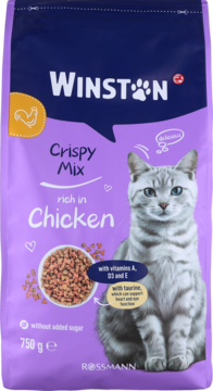 Fioletowa torba karmy Winston Crispy Mix Rich in Chicken 750g, kot i miska z karmą na przodzie.