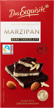 Czerwone opakowanie Das Exquisite Marzipan Dark Chocolate z widoczną czekoladą, migdałami i nadzieniem Lübecker Marzipan.