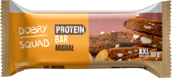 Baton proteinowy Dobry Squad Migdał 80g w pomarańczowym opakowaniu, z obrazkiem batona i migdałów.
