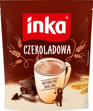 Inka Czekoladowa, brązowe opakowanie kawy zbożowej z czekoladą, z kremowym kubkiem i ziarnami pszenicy.