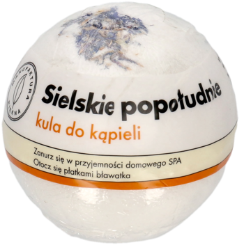 Biała, okrągła kula do kąpieli Sielskie popołudnie, owinięta folią, z czarnym napisem i pomarańczową etykietą, widok z przodu.