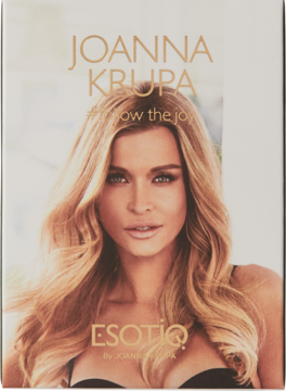Opakowanie wody perfumowanej Esotiq Joanna Krupa #follow the joy, z jej zdjęciem na białym tle.