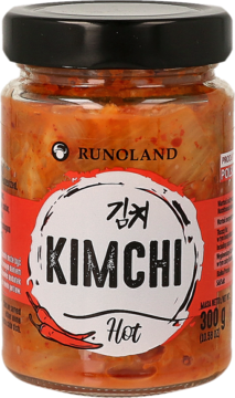 Słoik kimchi Runoland 300g w szklanym opakowaniu z czerwoną etykietą, widok z przodu. Widoczne chili i napis "Hot".