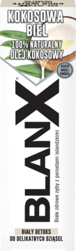 Opakowanie pasty Blanx Kokosowa Biel z kokosowym olejem, białej barwy z zielonymi liśćmi, widok z przodu.
