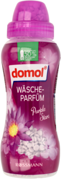 Fioletowe perełki zapachowe domol do prania, Purple Stars, w butelce z kwiatowym wzorem, widok z przodu.
