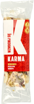 Baton Karma WZMOCNIJ SIĘ z nerkowcami i berberysem, w transparentnej folii z czerwoną etykietą, widok z przodu.