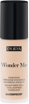 Beżowy podkład PUPA Wonder Me Foundation z czarną nakrętką, widok z przodu. Wodoodporny, daje lekkie krycie.
