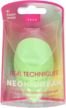 Real Techniques Neon Dream zielona gąbka do podkładu i kremu BB w przezroczystym opakowaniu, widok z przodu.