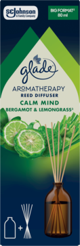 Glade Aromatherapy Calm Mind Reed Diffuser Bergamot & Lemongrass 80ml, brązowa butelka i patyczki na opakowaniu.