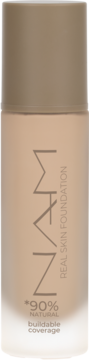 Beżowy podkład NAM Real Skin Foundation w szronionej butelce z jasnym wieczkiem, widok z przodu, widoczny napis buildable coverage.