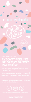 Hair Boom Rice Rehab enzymatyczny peeling ryżowy do skóry głowy, różowe opakowanie z wzorem terrazzo, 96% naturalny.