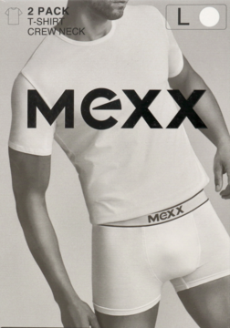 Mexx męski zestaw: dwa białe T-shirty crew neck i bokserki na modelu. Widok z przodu, rozmiar L na opakowaniu.
