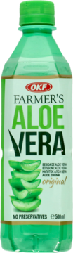 Zielona butelka napoju OKF Farmer's Aloe Vera Original 500ml, z białą etykietą, widok z przodu.