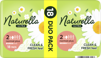 Naturella Ultra Normal Camomile Duo Pack, 2 zielone opakowania, białe stokrotki, z przodu napis "18 DUO PACK", łącznie 36 podpasek.
