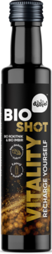 Czarna butelka BIO SHOT VITALITY: napój z rokitnika i imbiru, widok z przodu. Złote napisy, czarna zakrętka.