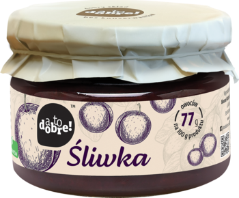 Słoik dżemu śliwkowego "da to dobre!", etykieta w beżowych barwach z grafikami śliwek, widok frontalny.