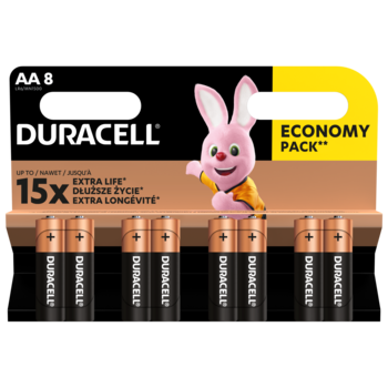 Duracell AA 8-pak baterii alkalicznych, widok z przodu czarno-żółtego opakowania z różowym króliczkiem.